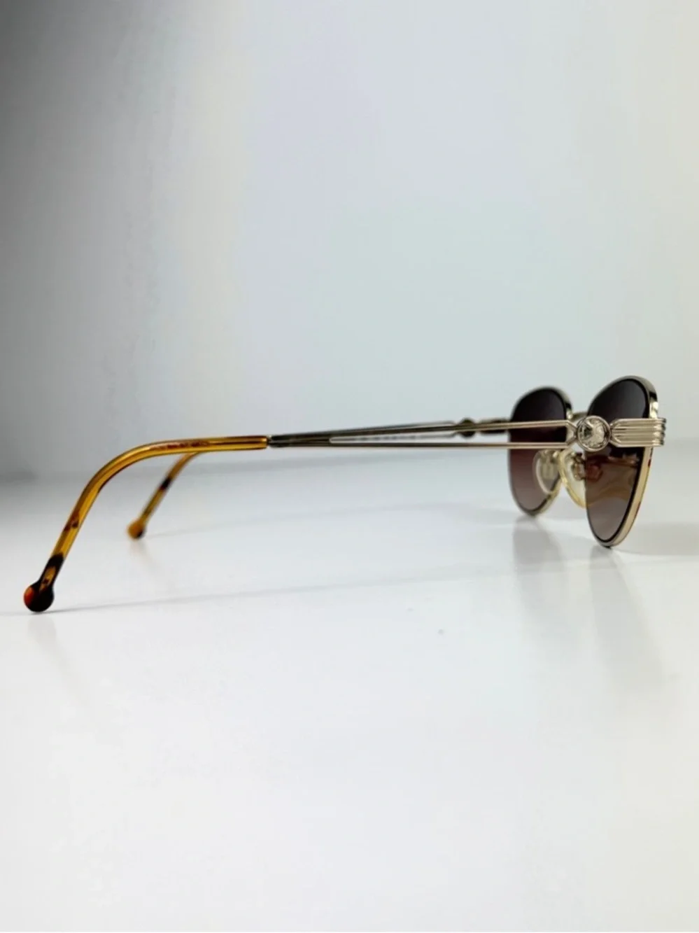 VTG DeadStock FENDI VL7011 Roman Coin Custom Sunglasses Gold Blue Tortoise Set